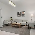 Scandinav 2bdr Piata Romana Lägenhet Bukarest
