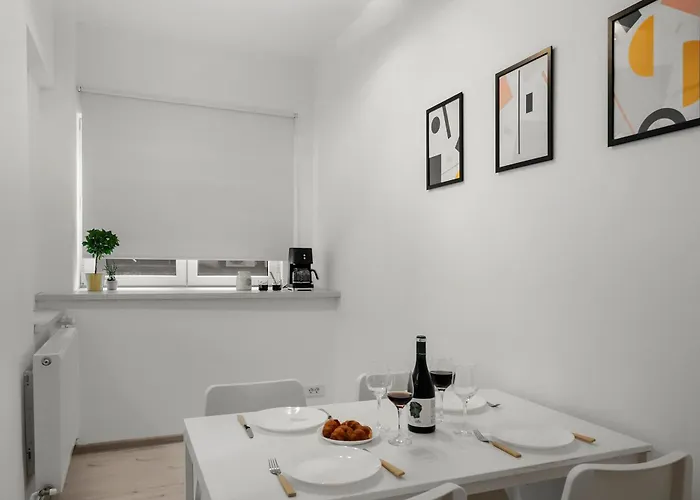 Scandinav 2bdr Piata Romana Apartmán *