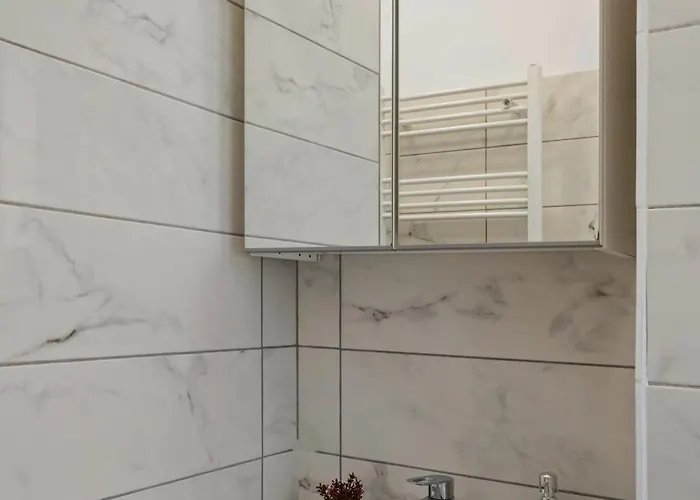 Scandinav 2bdr Piata Romana Bukarest