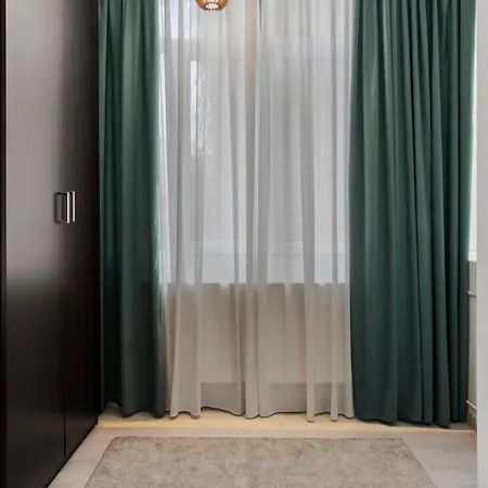 Scandinav 2bdr Piata Romana *